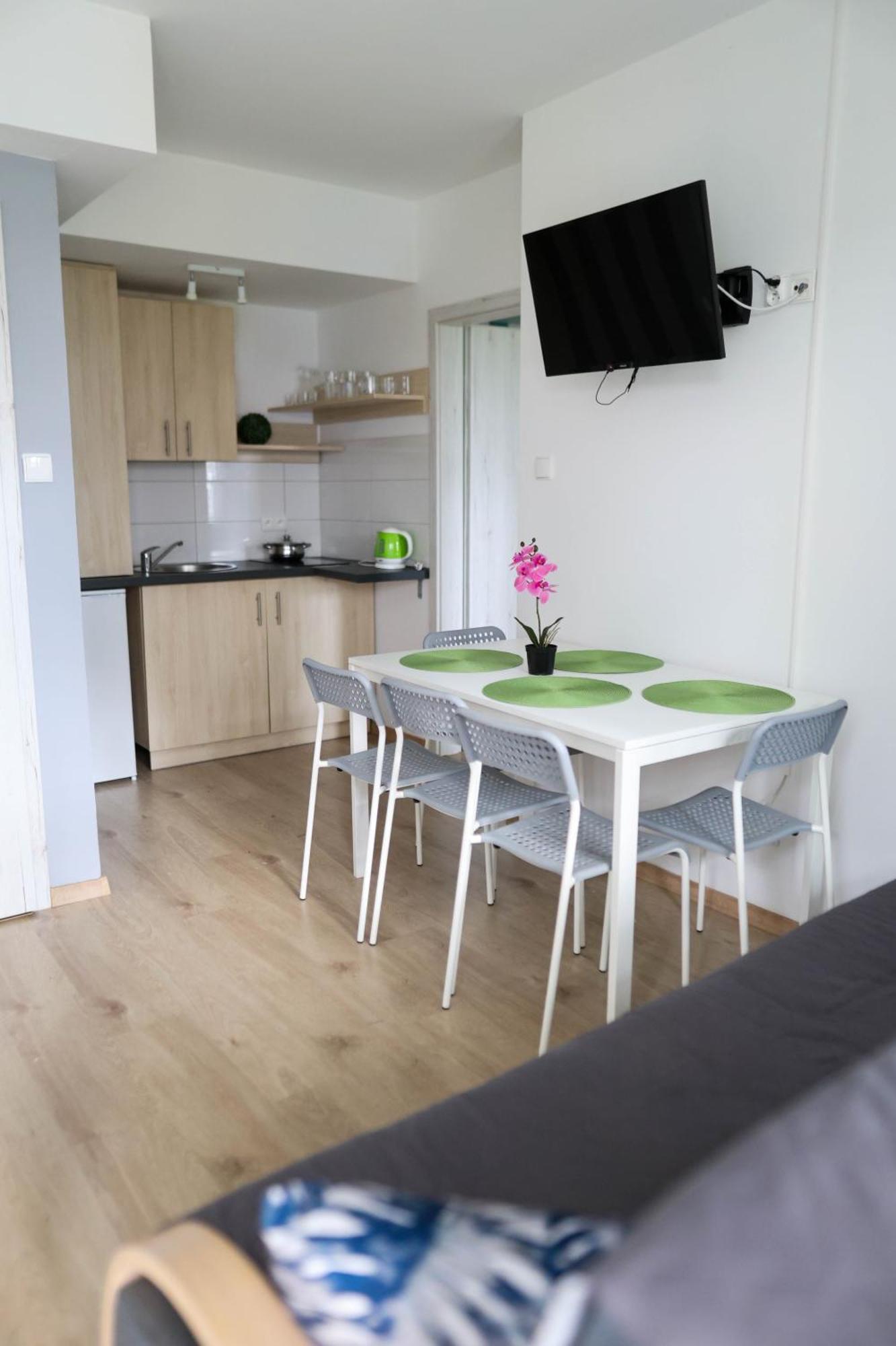 Apartamenty Poddabek- Basen Kryty, Sauna, Animacje Dla Dzieci , Malpi Gaj, Baseny Na Dachu Poddąbie Exterior foto